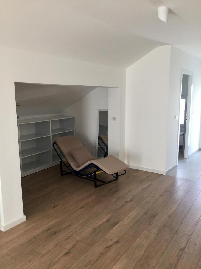 שקודר Amberyellowbnb מראה חיצוני תמונה